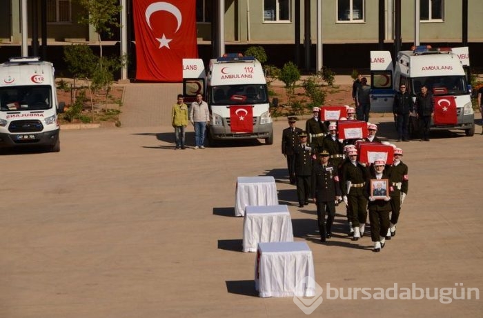 Mardin'de şehitler için tören
