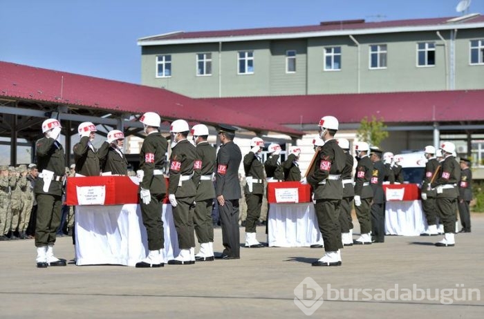 Mardin'de şehitler için tören