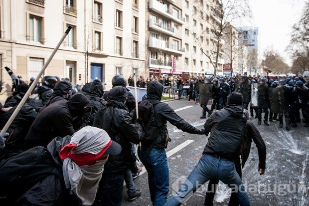 Fransa'da çalışma yasa tasarısı protestoları
