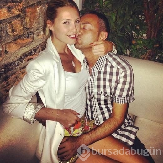 Serdar Ortaç ile eşi Chloe Loughnan yine ayrılıyor