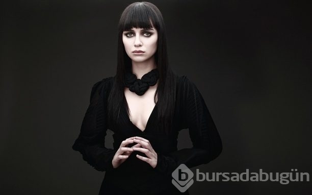 Birce Akalay: Şu koşullarda çocuk biraz zor