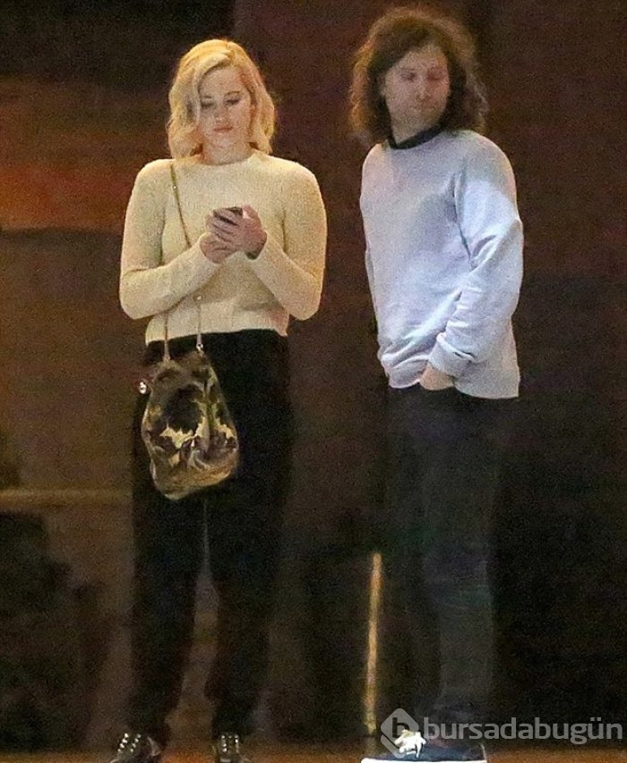 Jennifer Lawrence arkadaşının aşkıyla
