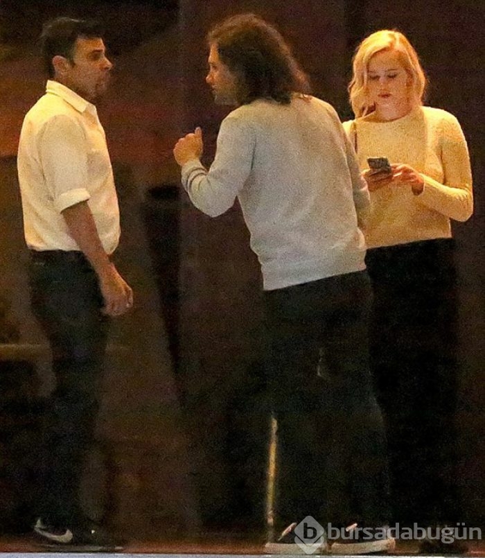Jennifer Lawrence arkadaşının aşkıyla
