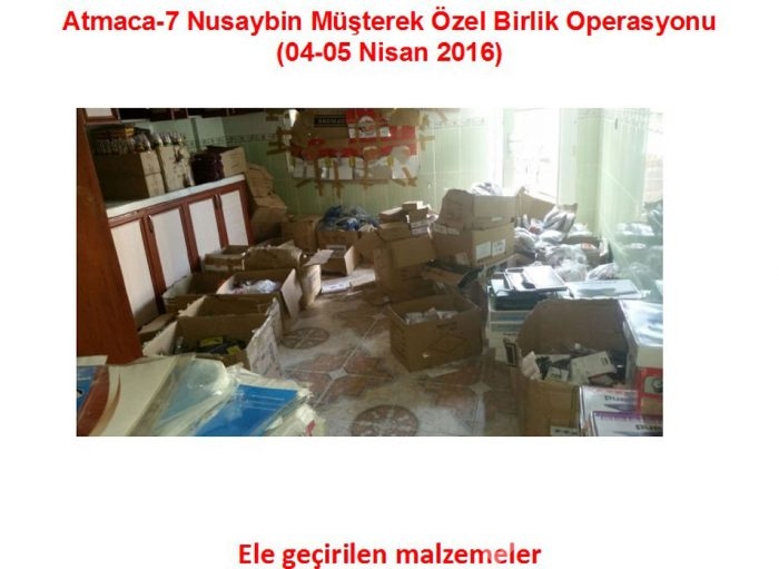 Nusaybin'de patlayıcılar özel birlik tarafından tespit edilerek, imha ediliyor	
