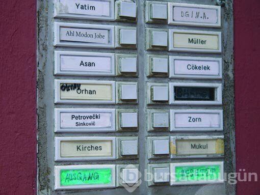 Yurt dışında yaşayan vatandaşlarımıza ait 22 tarihi fotoğrafla 'Gurbette Olmak'