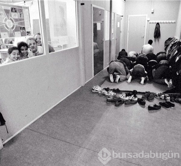 Yurt dışında yaşayan vatandaşlarımıza ait 22 tarihi fotoğrafla 'Gurbette Olmak'
