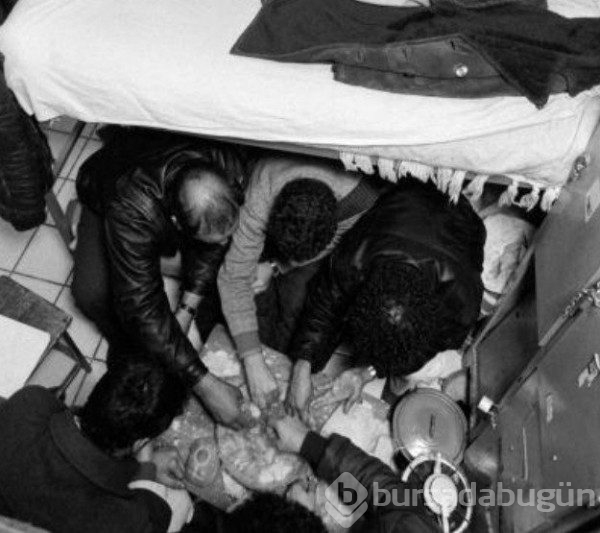 Yurt dışında yaşayan vatandaşlarımıza ait 22 tarihi fotoğrafla 'Gurbette Olmak'