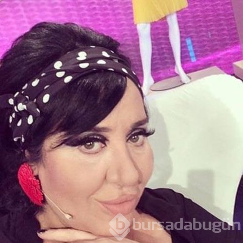Nur Yerlitaş: Meme estetiği düşünüyorum
