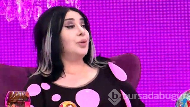 Nur Yerlitaş: Meme estetiği düşünüyorum
