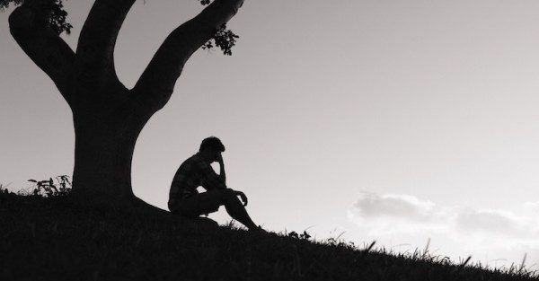 Depresyonla savaşan sevdiklerinizi anlama rehberi