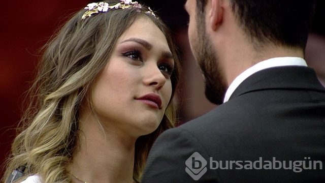 Emre, Hazal'a evlenme teklif etti