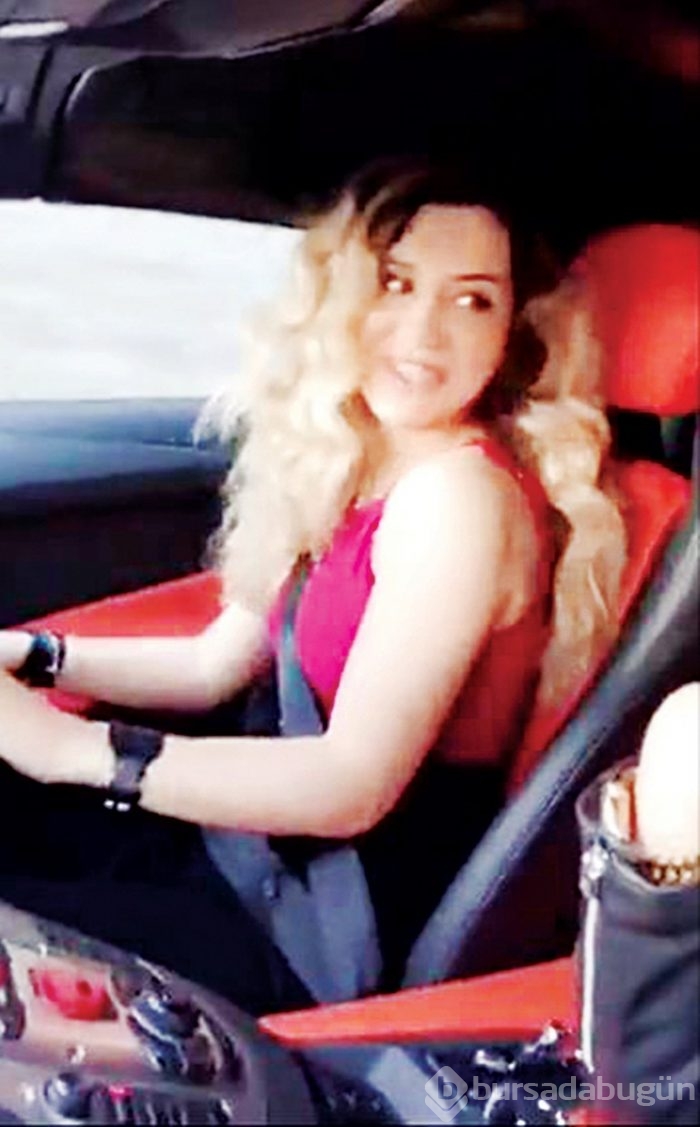 Otomobilin h&acirc;l&acirc; plakası yok