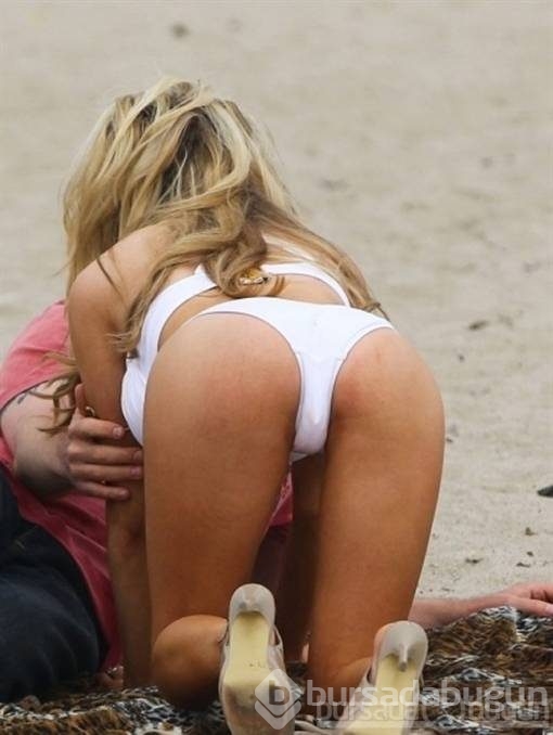Tek tabanca Courtney Stodden!