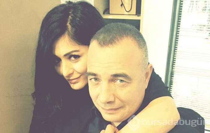 Oktay Kaynarca otomobilini muhabirlerin üzerine sürdü