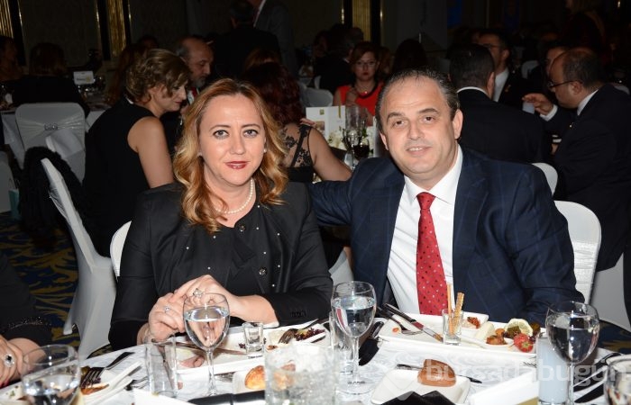 Asamble sonrası renkli Gala yemeği...