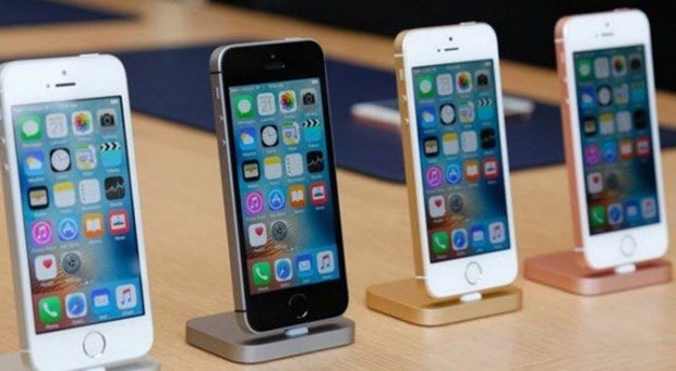 iPhone SE Türkiye'de satışa sunuldu
