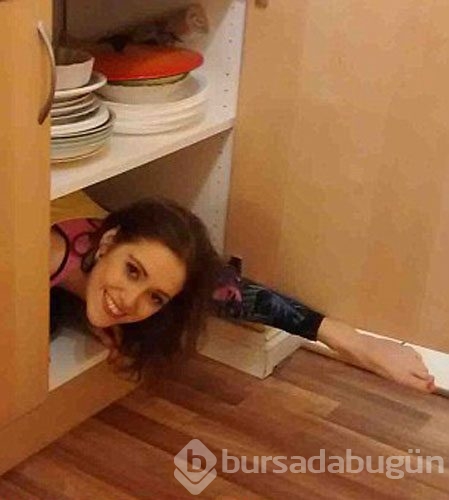 Dünyayı şaşırtan yılan kız!