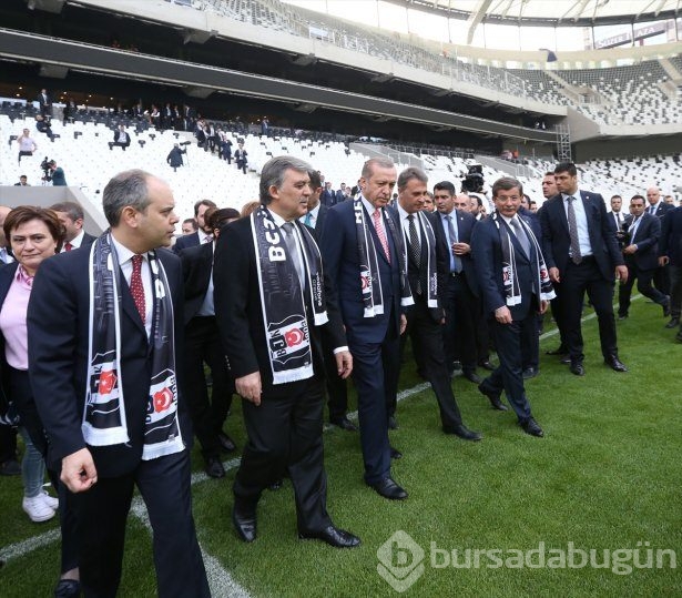Erdoğan, Gül, Davutoğlu sahaya indi