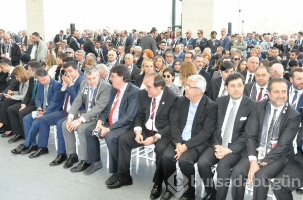 Erdoğan, Gül, Davutoğlu sahaya indi