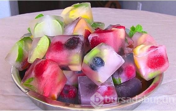 Sizi forma sokacak 15 lezzetli detoks suyu