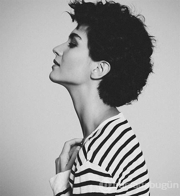 Tuba Büyüküstün'den yeni poz!