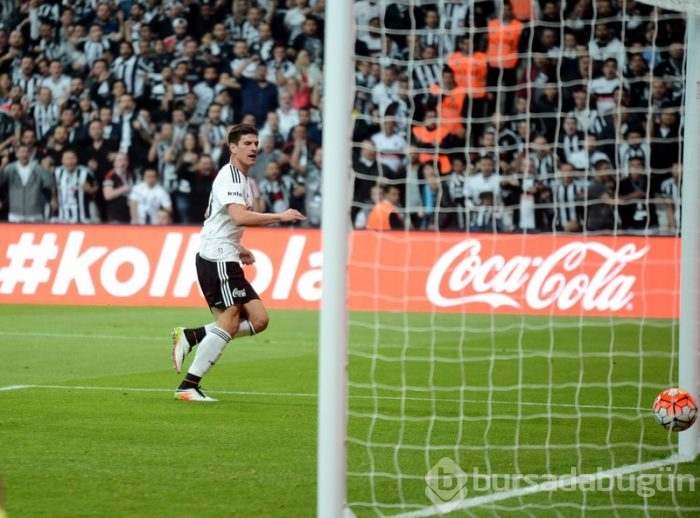 Beşiktaş-Bursaspor maçından kareler...