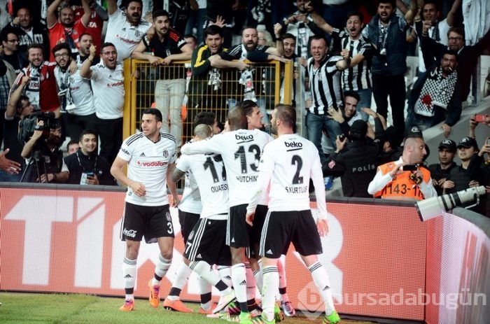 Beşiktaş-Bursaspor maçından kareler...