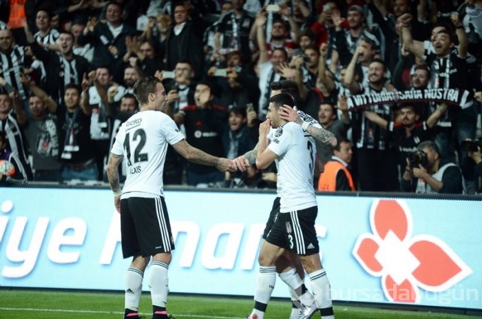 Beşiktaş-Bursaspor maçından kareler...