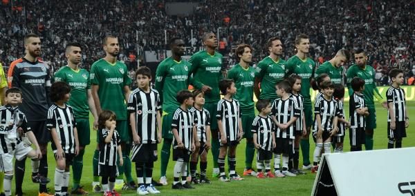 Beşiktaş-Bursaspor maçından kareler...