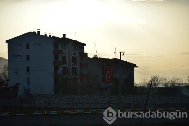 Diyarbakır'da bomba yüklü tankerle saldırı!