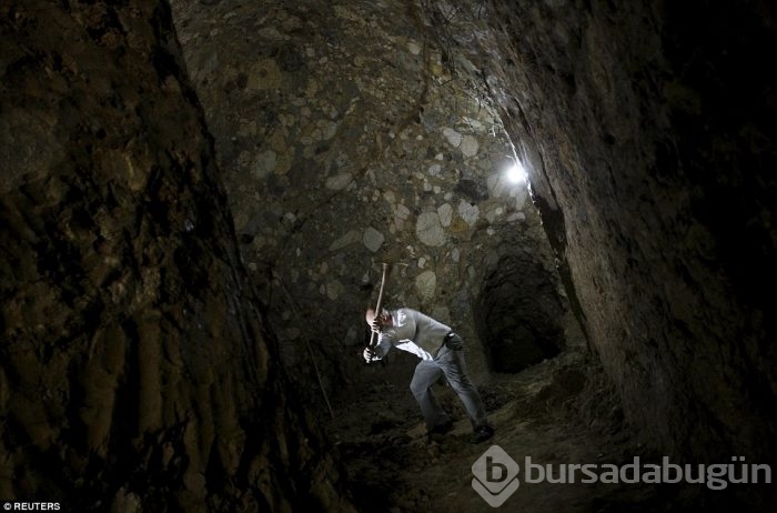 12 yıl boyunca kazdı ve amacına ulaştı