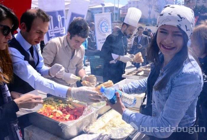 Denizi olmayan şehirde balık şenliği