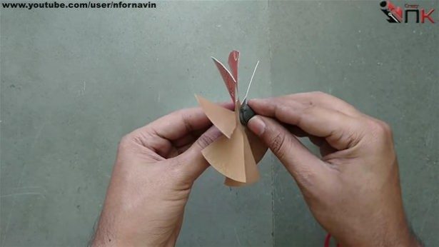 Kola şişesinden bakın ne yaptı