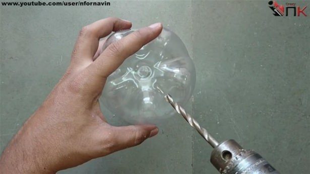 Kola şişesinden bakın ne yaptı