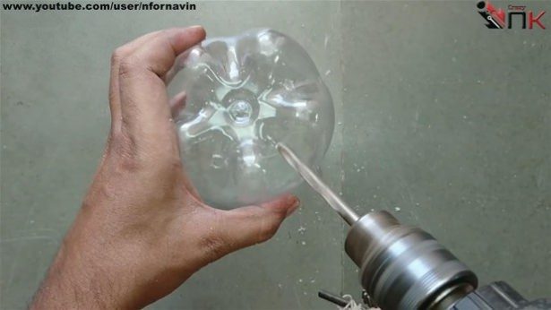 Kola şişesinden bakın ne yaptı