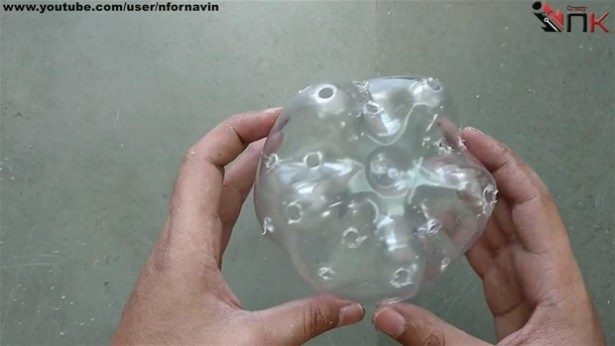 Kola şişesinden bakın ne yaptı
