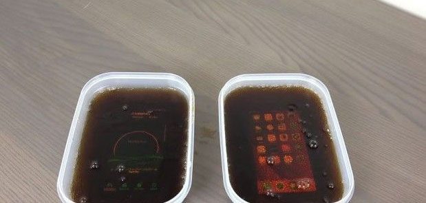 9 saat kolanın içinde bekletince...