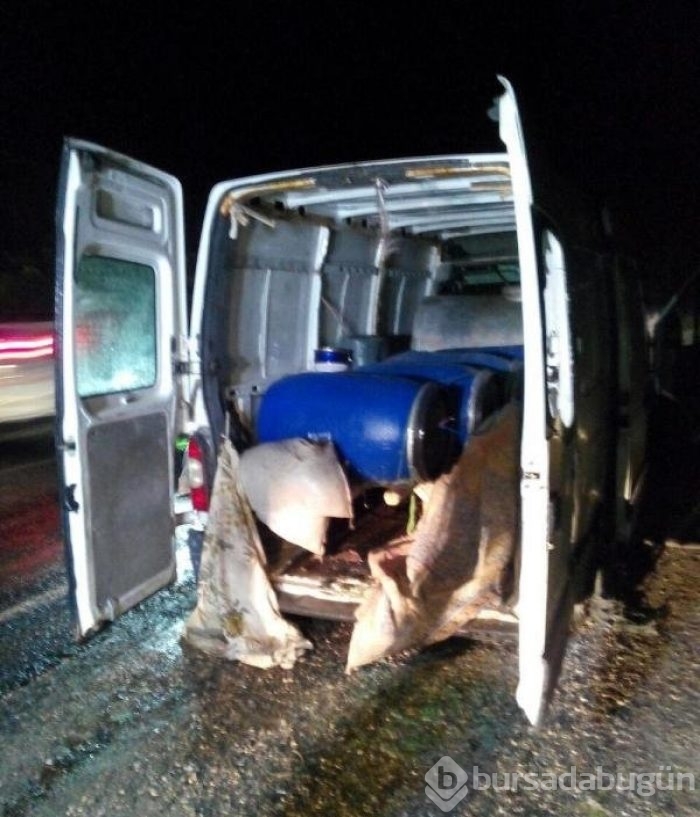 Mardin'de 3 ton bomba yüklü araç ele geçirildi