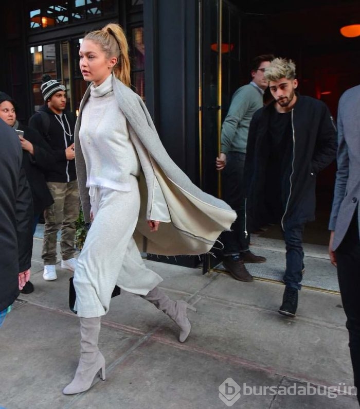 Gigi Hadid ve Zayn Malik aşklarını dünyaya gösterdi