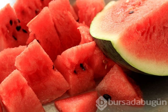Meyvelerdeki şeker ve kalori miktarı
