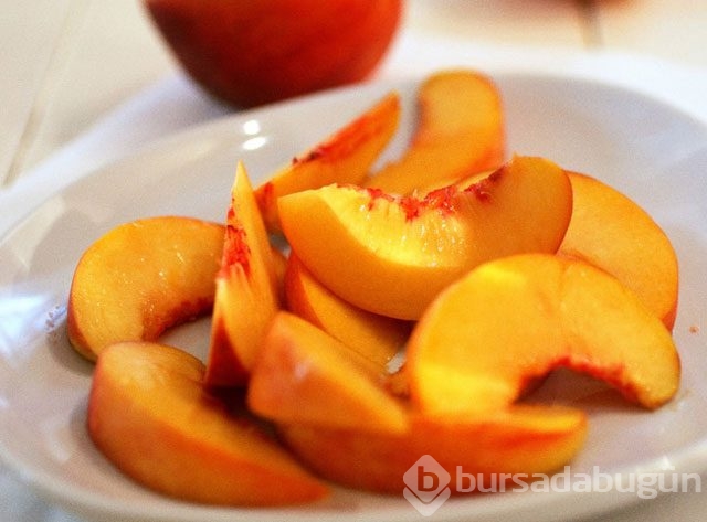 Meyvelerdeki şeker ve kalori miktarı
