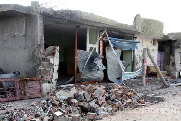 Şırnak İdil'de yaralar sarılıyor