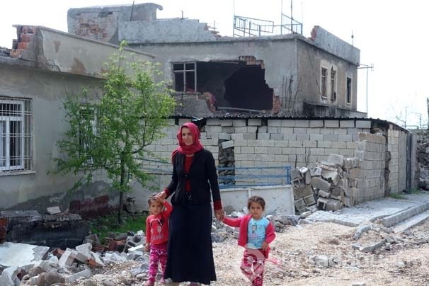 Şırnak İdil'de yaralar sarılıyor