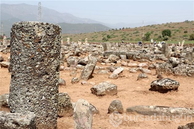 Hatay'da Kayı Boyu damgalı mezar taşları bulundu