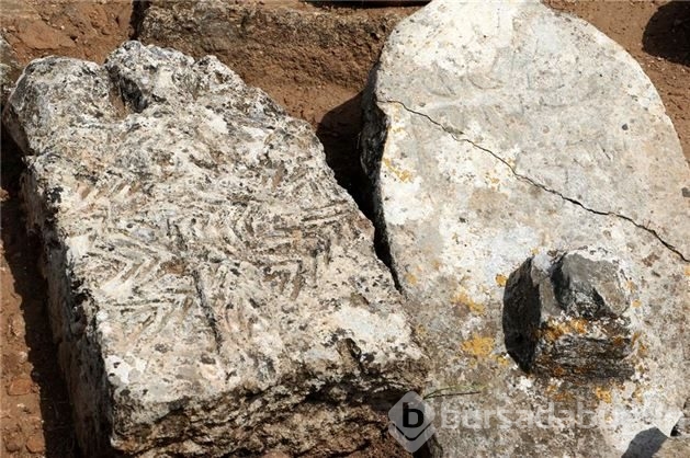 Hatay'da Kayı Boyu damgalı mezar taşları bulundu