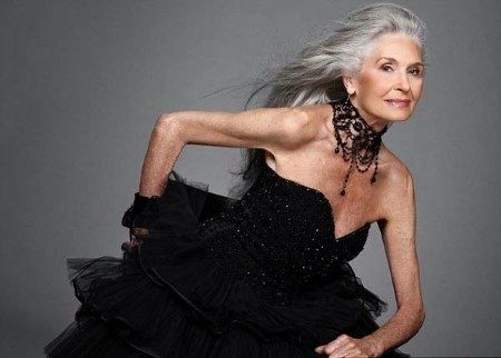 Dünyanın en yaşlı top modeli