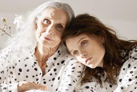Dünyanın en yaşlı top modeli