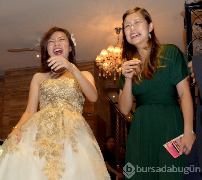 Düğün fotoğraflarınız böyle gelirse ne yaparsınız?
