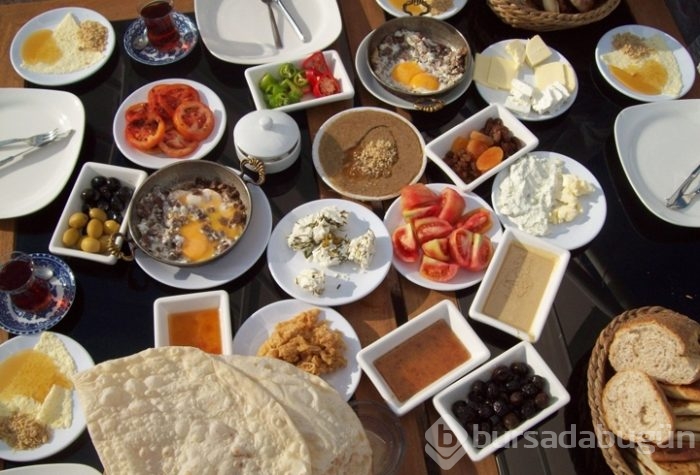 Sağlıklı beslenme ailede öğreniliyor
