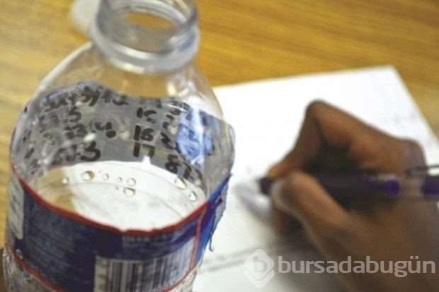 Öğrencilerin kopya ile 'imtihan'ı
